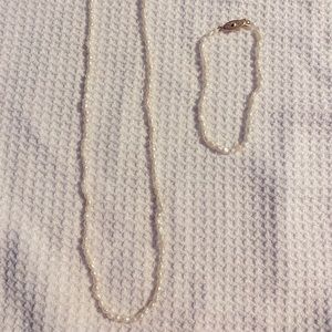 Freshwater pearl necklace/bracelet set